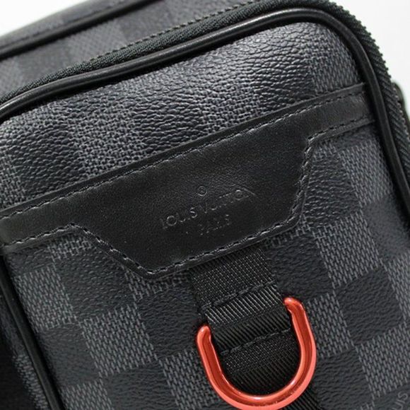 Louis Vuitton Utility Messenger Bag Damier Graphite Black LV Shoulder Bag - Picture 4 of 8